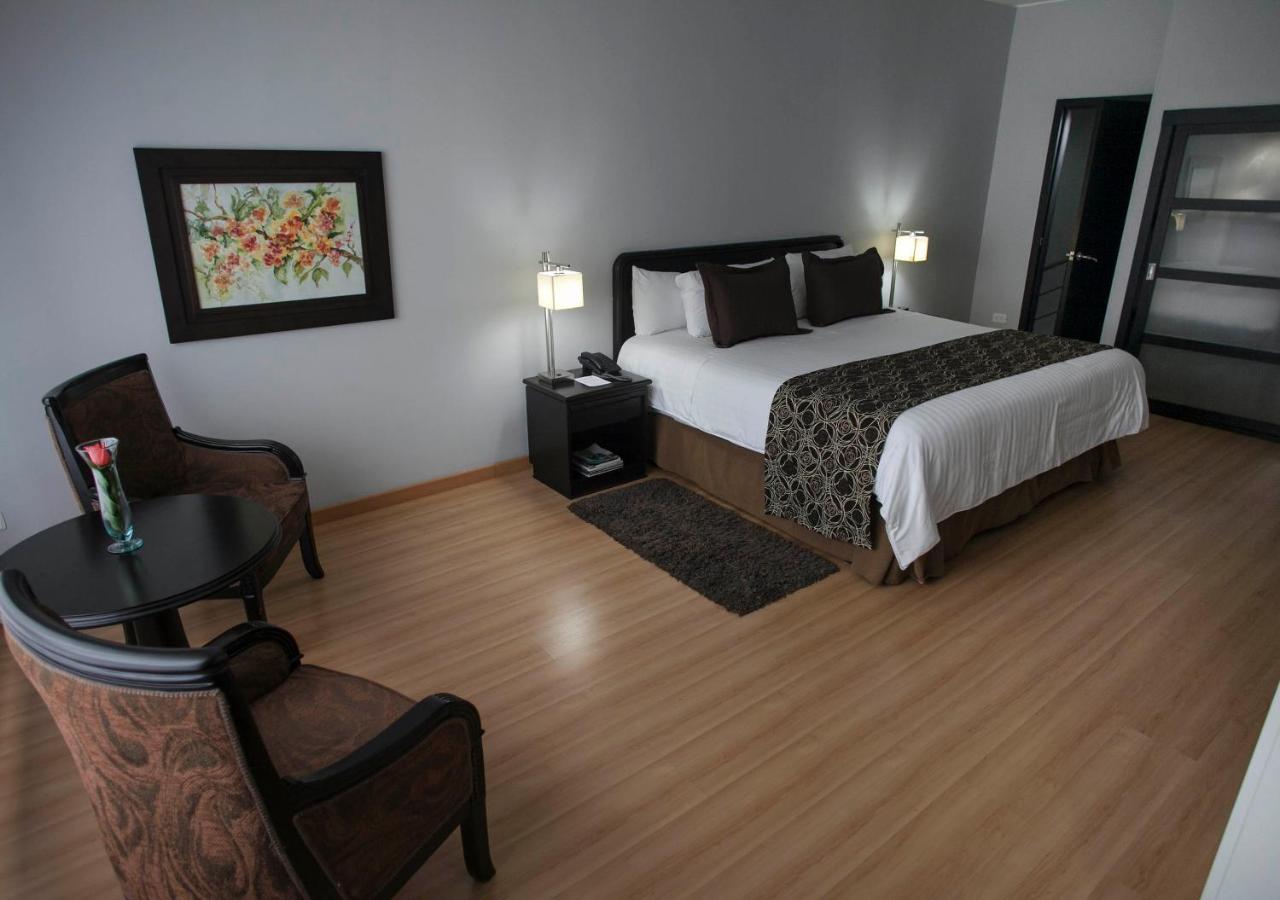Hotel Internacional La Triada Bucaramanga Eksteriør billede