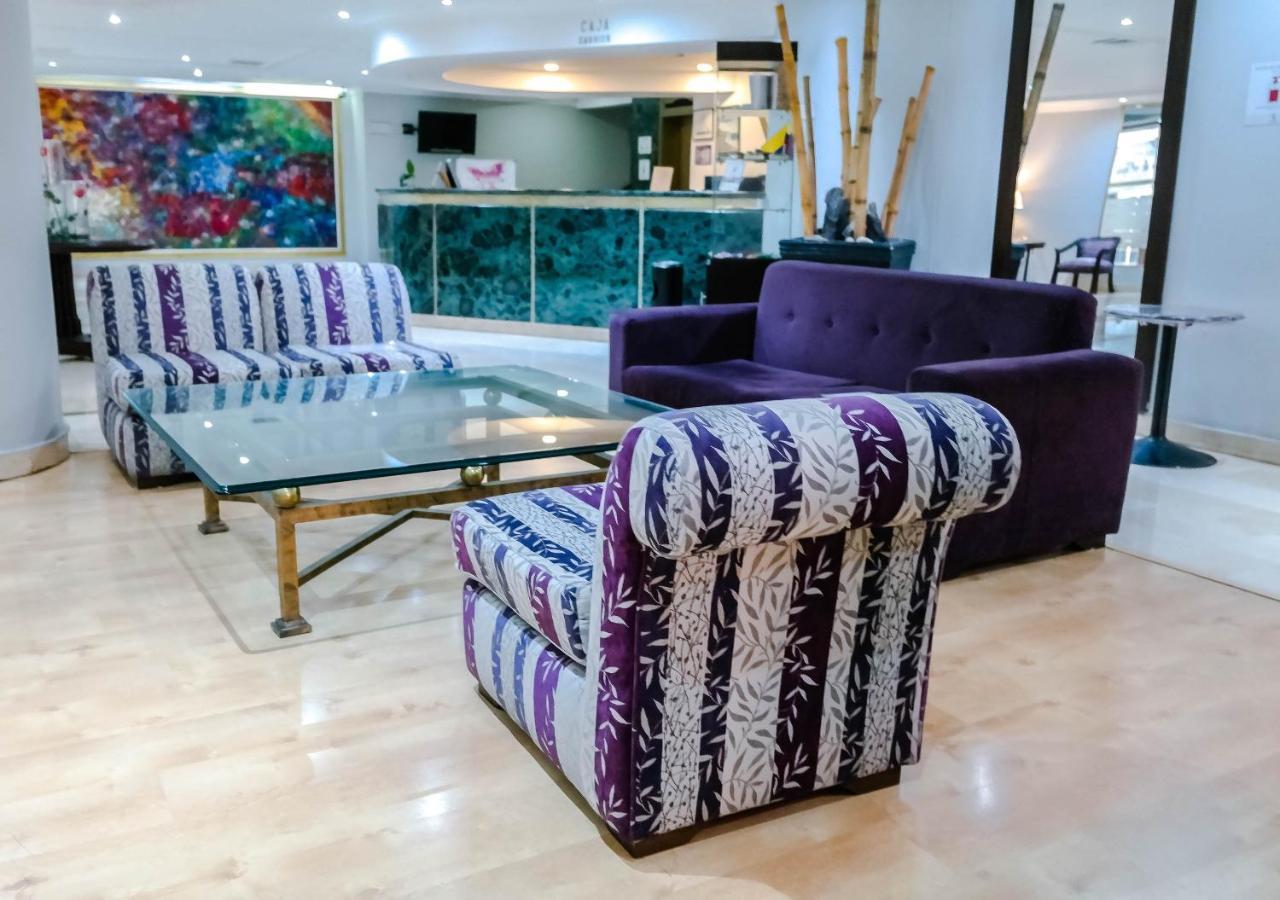 Hotel Internacional La Triada Bucaramanga Eksteriør billede