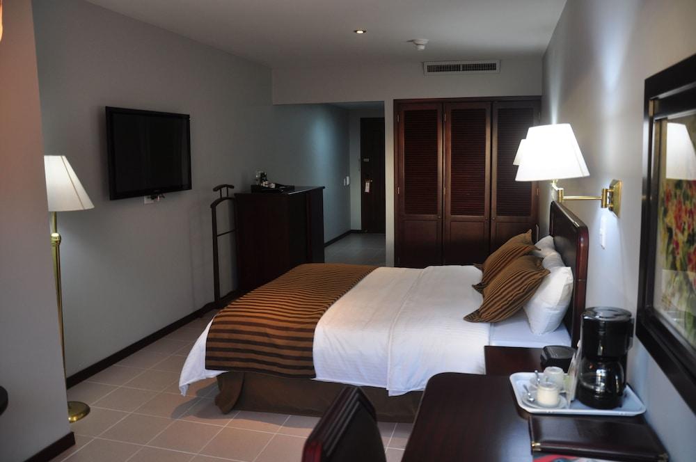 Hotel Internacional La Triada Bucaramanga Eksteriør billede
